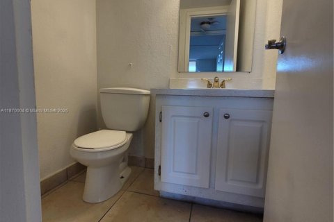 Copropriété à louer à North Miami, Floride: 1 chambre, 62.52 m2 № 1931346 - photo 22