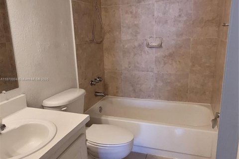 Copropriété à louer à North Miami, Floride: 1 chambre, 62.52 m2 № 1931346 - photo 29
