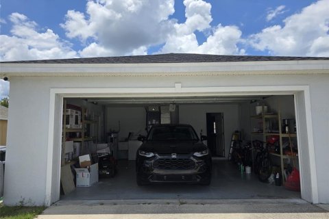House in Mulberry, Florida 3 bedrooms, 149.02 sq.m. № 2127085 - photo 3
