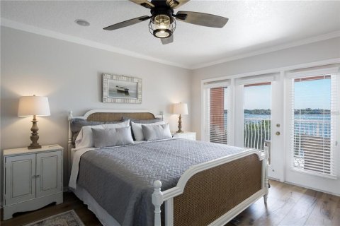 Casa en venta en Indian Rocks Beach, Florida, 4 dormitorios, 314.94 m2 № 1884936 - foto 18