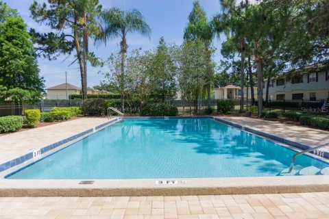 Condominio en alquiler en Brandon, Florida, 1 dormitorio, 60.2 m2 № 1276604 - foto 2