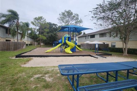 Condominio en alquiler en Brandon, Florida, 1 dormitorio, 60.2 m2 № 1276604 - foto 6