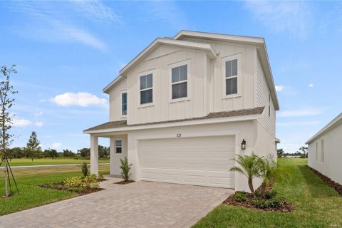 House in Winter Haven, Florida 4 bedrooms, 206.89 sq.m. № 1911318 - photo 2