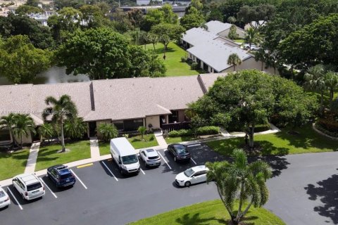 Casa en alquiler en Boca Raton, Florida, 2 dormitorios, 104.7 m2 № 1938698 - foto 30