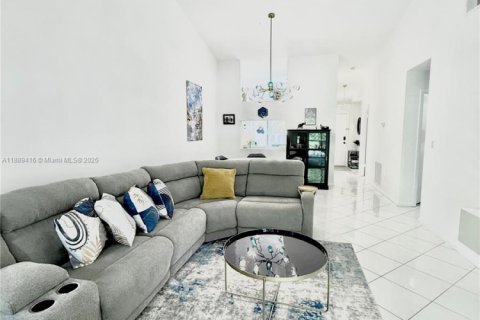 Casa en alquiler en Boca Raton, Florida, 2 dormitorios, 104.7 m2 № 1938698 - foto 13