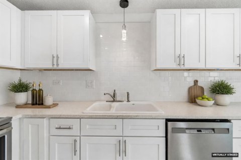 Copropriété à vendre à Treasure Island, Floride: 1 chambre, 82.22 m2 № 2134252 - photo 7