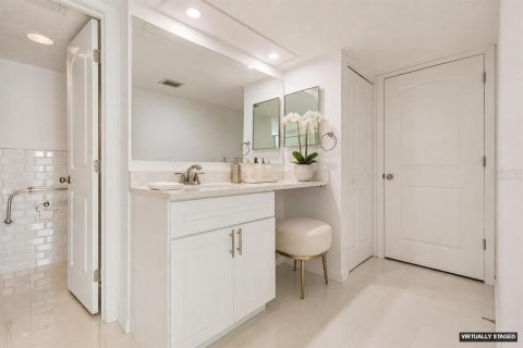 Copropriété à vendre à Treasure Island, Floride: 1 chambre, 82.22 m2 № 2134252 - photo 17