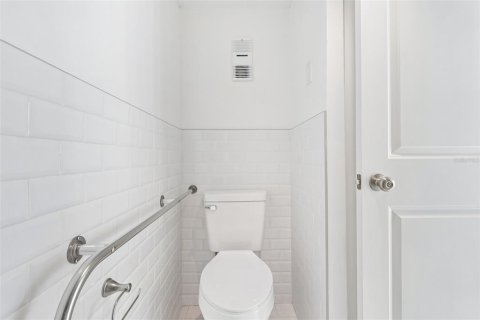 Copropriété à vendre à Treasure Island, Floride: 1 chambre, 82.22 m2 № 2134252 - photo 21