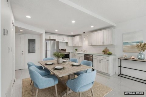 Copropriété à vendre à Treasure Island, Floride: 1 chambre, 82.22 m2 № 2134252 - photo 10