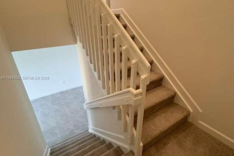 Villa ou maison à louer à Homestead, Floride: 4 chambres № 1999559 - photo 11