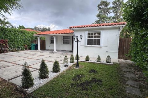 Купить виллу или дом в Майами, Флорида 3 спальни, 140.28м2, № 1932147 - фото 5