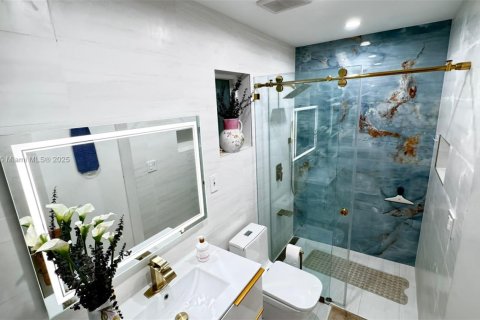 Villa ou maison à vendre à Miami, Floride: 3 chambres, 140.28 m2 № 1932147 - photo 26