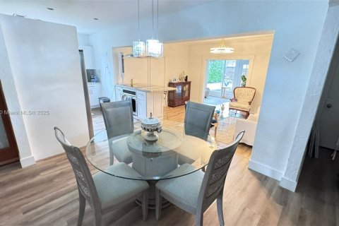 Купить виллу или дом в Майами, Флорида 3 спальни, 140.28м2, № 1932147 - фото 7