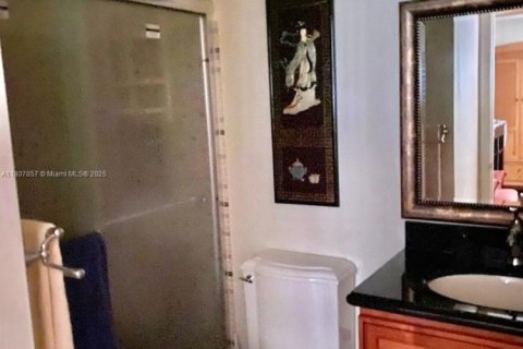 Condominio en venta en Tamarac, Florida, 2 dormitorios, 76.83 m2 № 1748167 - foto 4