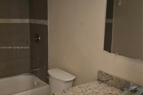 Copropriété à louer à Miami, Floride: 2 chambres, 103.68 m2 № 2181174 - photo 7