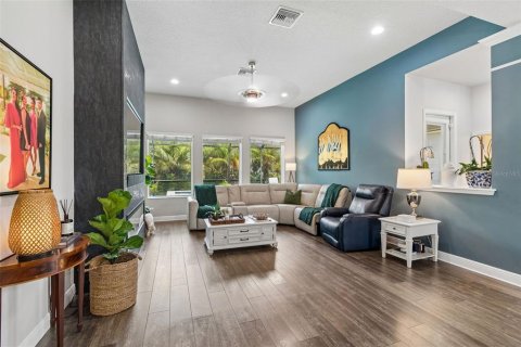 Villa ou maison à vendre à Apollo Beach, Floride: 4 chambres, 307.32 m2 № 2298424 - photo 28