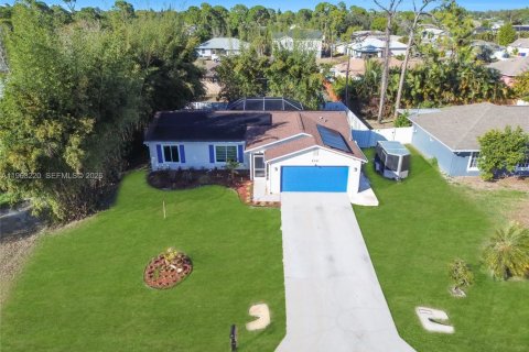 House in Fort Myers, Florida 3 bedrooms № 2026622 - photo 24