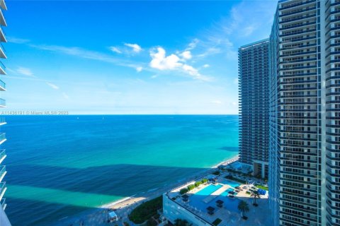 Купить кондоминиум в Холливуд, Флорида 1 спальня, 79.15м2, № 1984975 - фото 6