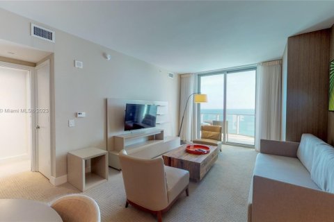 Купить кондоминиум в Холливуд, Флорида 1 спальня, 79.15м2, № 1984975 - фото 12