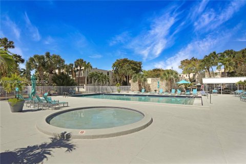 Купить кондоминиум в Авентура, Флорида 3 спальни, 128.21м2, № 2045365 - фото 26