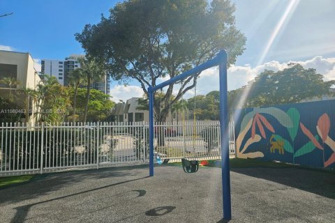 Купить кондоминиум в Авентура, Флорида 3 спальни, 128.21м2, № 2045365 - фото 29