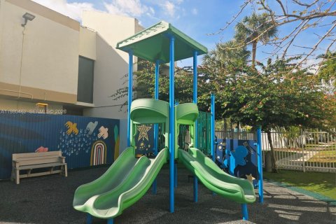 Купить кондоминиум в Авентура, Флорида 3 спальни, 128.21м2, № 2045365 - фото 30