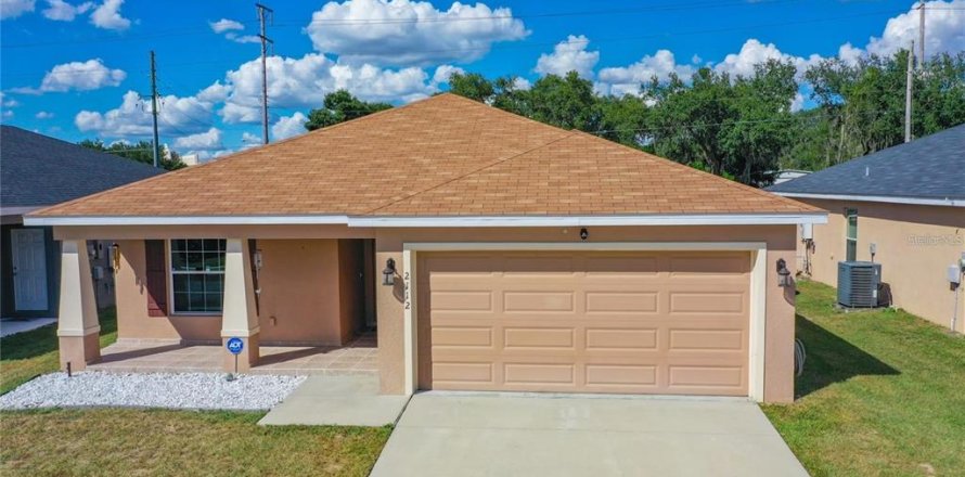 Casa en Winter Haven, Florida 4 dormitorios, 158.58 m2 № 1811041