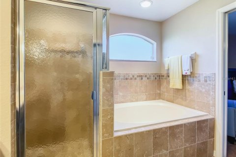 Casa en alquiler en Winter Haven, Florida, 4 dormitorios, 158.58 m2 № 1811041 - foto 13