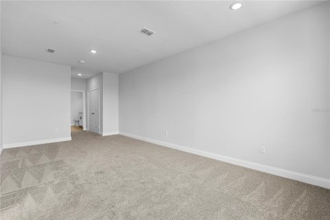 Condo in Orlando, Florida, 2 bedrooms № 2316452 - photo 8