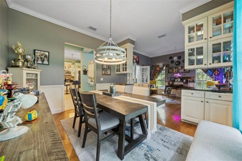 Купить виллу или дом в Ривервью, Флорида 15 комнат, 304.53м2, № 1899263 - фото 18