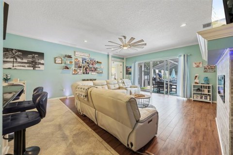 Купить виллу или дом в Ривервью, Флорида 15 комнат, 304.53м2, № 1899263 - фото 28