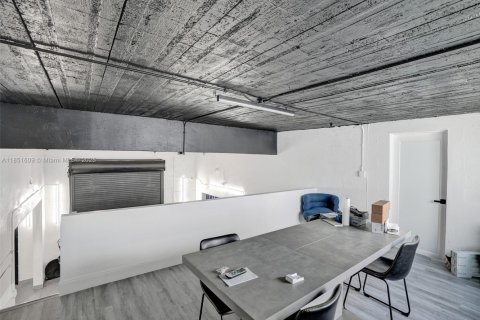 Commercial property in Fort Lauderdale, Florida № 1858591 - photo 28