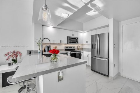 Condo in Fort Lauderdale, Florida, 1 bedroom  № 1699094 - photo 13
