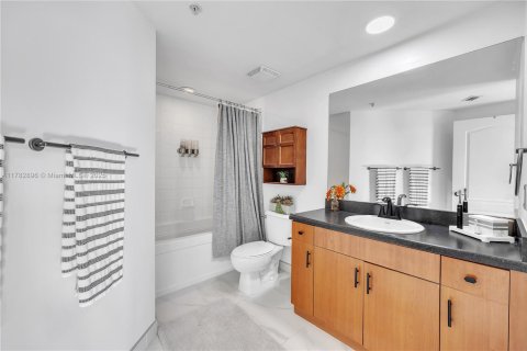 Condo in Fort Lauderdale, Florida, 1 bedroom  № 1699094 - photo 7