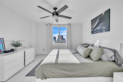 Condo in Fort Lauderdale, Florida, 1 bedroom  № 1699094 - photo 6