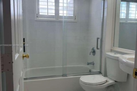 Villa ou maison à vendre à Homestead, Floride: 2 chambres, 98.2 m2 № 2011895 - photo 13