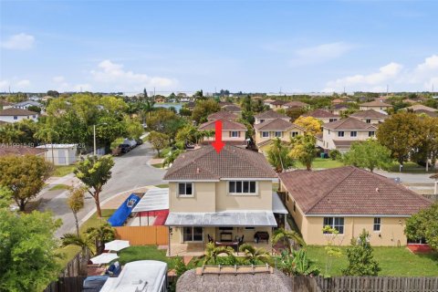 Купить виллу или дом в Хомстед, Флорида 5 спален, 199.37м2, № 2052683 - фото 27