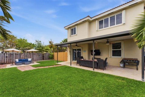 Купить виллу или дом в Хомстед, Флорида 5 спален, 199.37м2, № 2052683 - фото 20