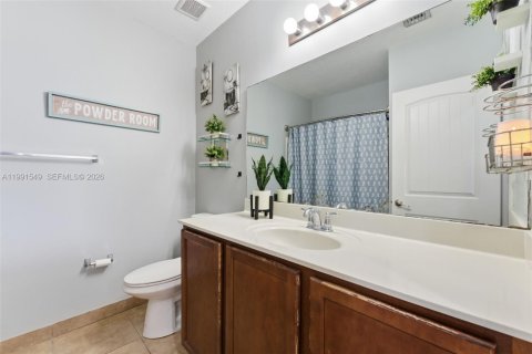 Купить виллу или дом в Хомстед, Флорида 5 спален, 199.37м2, № 2052683 - фото 15