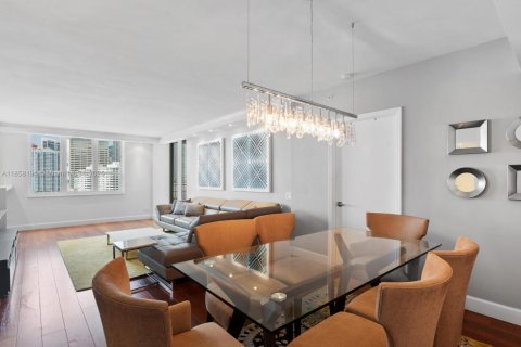 Copropriété à vendre à Miami, Floride: 3 chambres, 159.7 m2 № 1979940 - photo 13