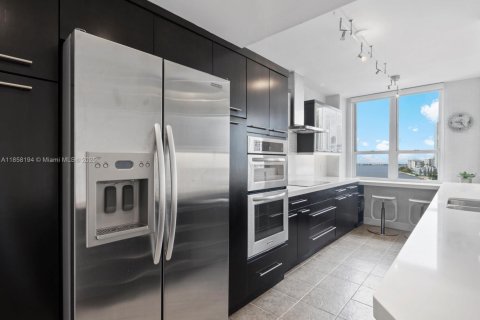 Copropriété à vendre à Miami, Floride: 3 chambres, 159.7 m2 № 1979940 - photo 7