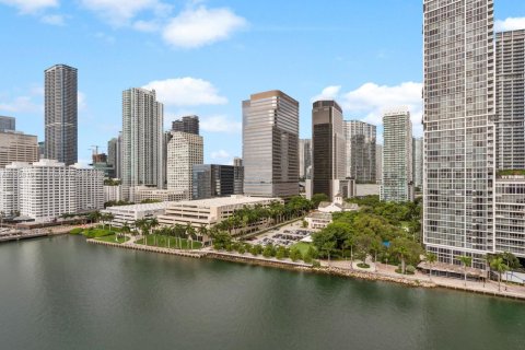 Copropriété à vendre à Miami, Floride: 3 chambres, 159.7 m2 № 1979940 - photo 2