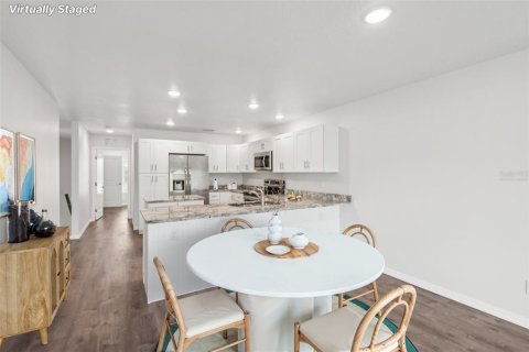 Adosado en alquiler en Hudson, Florida, 3 dormitorios, 160.54 m2 № 1912421 - foto 13