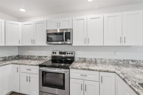 Adosado en alquiler en Hudson, Florida, 3 dormitorios, 160.54 m2 № 1912421 - foto 12