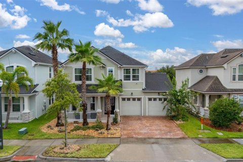 House in Orlando, Florida 3 bedrooms, 226.4 sq.m. № 1770213 - photo 2