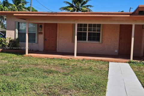 Casa en alquiler en Fort Lauderdale, Florida, 1 dormitorio, 65.03 m2 № 1926863 - foto 8