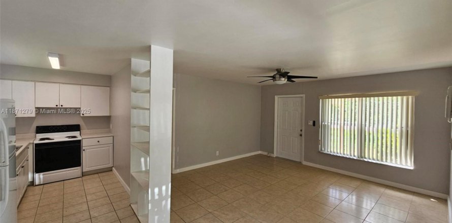 Casa en Fort Lauderdale, Florida 1 dormitorio, 65.03 m2 № 1926863