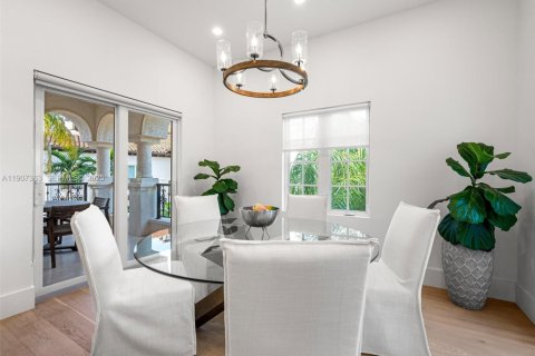 Condominio en venta en Miami Beach, Florida, 3 dormitorios, 254.92 m2 № 2035800 - foto 20