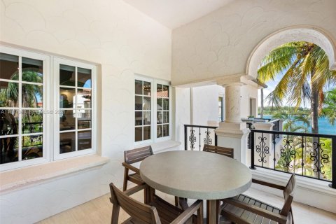 Condominio en venta en Miami Beach, Florida, 3 dormitorios, 254.92 m2 № 2035800 - foto 22