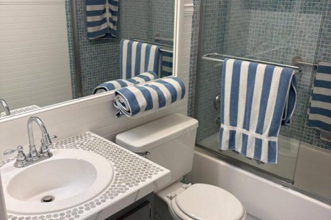 Condo in Deerfield Beach, Florida, 1 bedroom № 2392925 - photo 10